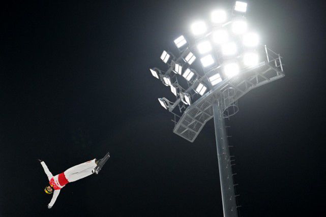 麻豆久久婷婷国产综合五月